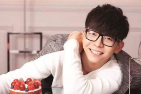 娱乐吃瓜君吕律师,揭秘娱乐圈法律风云