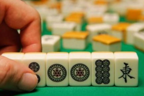 娱乐吃瓜酱打麻将小说,娱乐吃瓜酱笔下的牌桌传奇