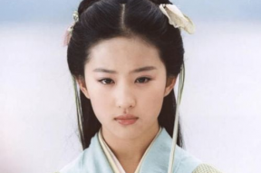 娱乐吃瓜君刘亦菲是谁,娱乐吃瓜界的璀璨明星