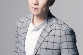 导演娱乐吃瓜直播,娱乐圈幕后那些吃瓜瞬间